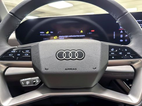 Used 2025 Audi Q6 e-tron Premium Plus AWD/4WD image 24