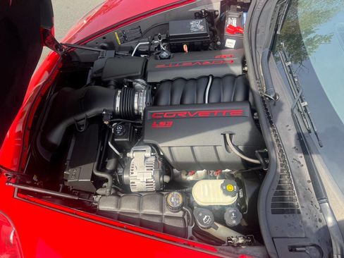 Used 2008 Chevrolet Corvette Coupe w/ Preferred Equipment Group image 13