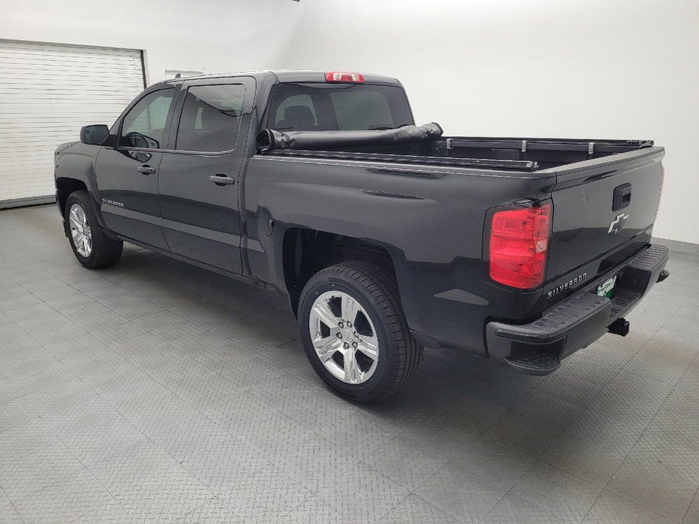 Used 2018 Chevrolet Silverado 1500 Custom w/ Custom Value Package RWD image 3