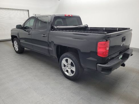 Used 2018 Chevrolet Silverado 1500 Custom w/ Custom Value Package RWD image 3