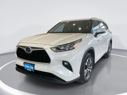 Used 2020 Toyota Highlander XLE