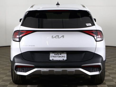 Used 2023 Kia Sportage EX image 12