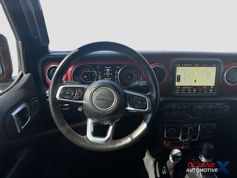 Used 2022 Jeep Wrangler Unlimited Rubicon w/ Dual Top Group AWD/4WD image 23