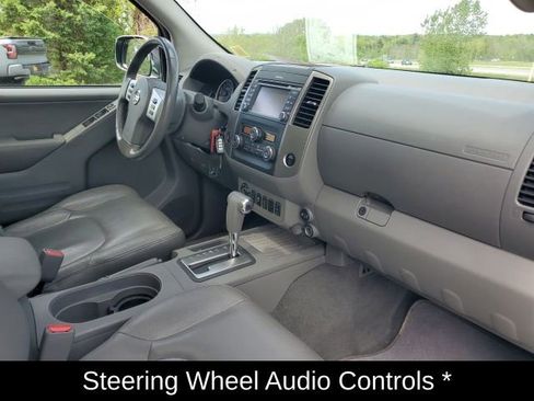 Used 2019 Nissan Frontier SL AWD/4WD image 10