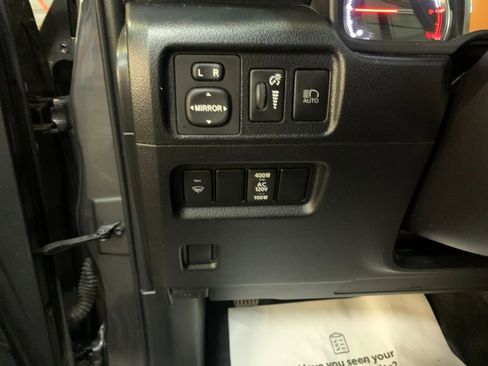 Used 2021 Toyota 4Runner TRD Off-Road Premium w/ Moonroof Package AWD/4WD image 33