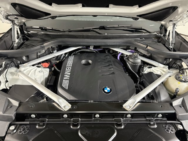 Used 2026 BMW X5 sDrive40i RWD image 38