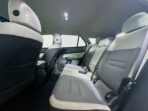 Used 2024 Honda Prologue EX image 28