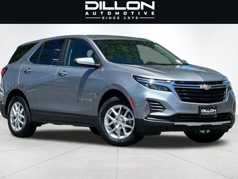 Used 2024 Chevrolet Equinox LT AWD/4WD image 2