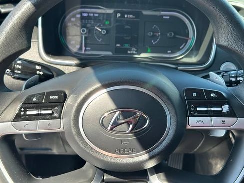 Used 2024 Hyundai Tucson Blue AWD/4WD image 27