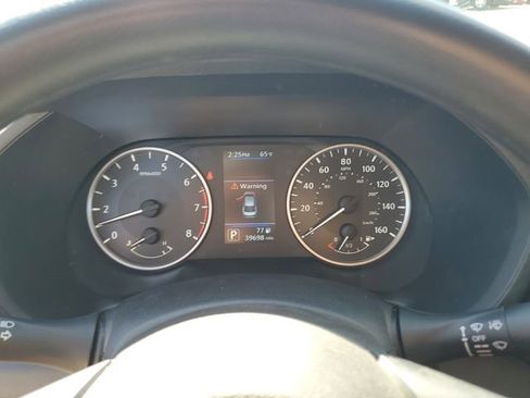 Used 2024 Nissan Sentra S FWD image 14