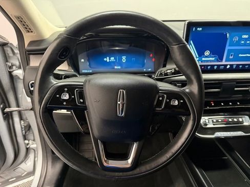 Used 2024 Lincoln Corsair Reserve w/ Equipment Group 201A image 24