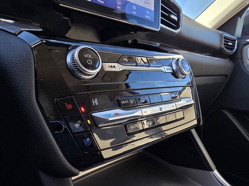 Used 2021 Ford Explorer Limited w/ Class III Trailer Tow Package image 19