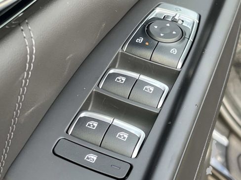 New 2026 Kia Carnival SX Prestige FWD image 35