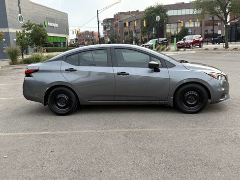 Used 2020 Nissan Versa S image 8
