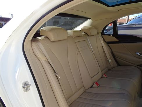 Used 2020 Mercedes-Benz S 450 Sedan w/ AMG Line Exterior image 18