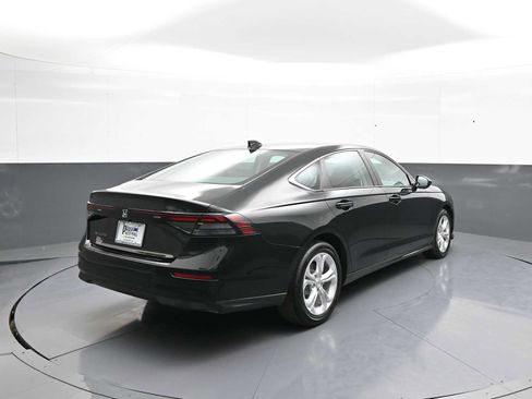 Certified 2024 Honda Accord LX image 5