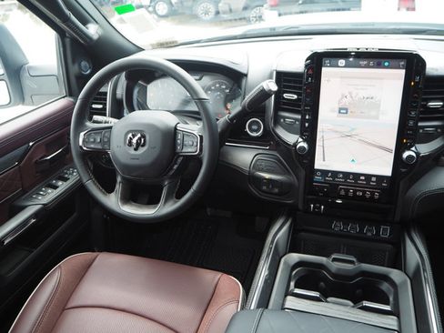 New 2025 RAM 2500 Limited image 20