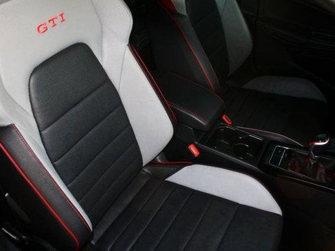 Used 2023 Volkswagen GTI Autobahn image 8