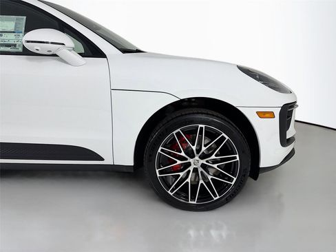 New 2026 Porsche Macan S AWD/4WD image 29