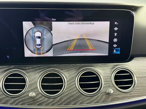 Used 2021 Mercedes-Benz E 350 Sedan w/ Premium Package image 31