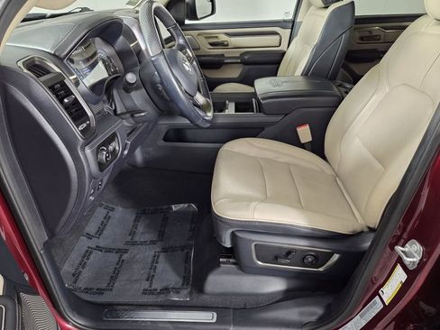 Used 2019 RAM 1500 Limited image 12