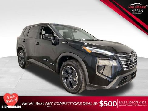 Used 2024 Nissan Rogue SV image 1