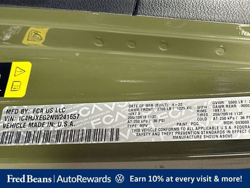 Used 2022 Jeep Wrangler Unlimited Sahara w/ Cold Weather Group AWD/4WD image 33