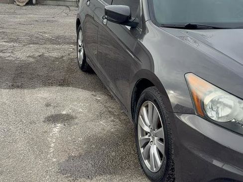 Used 2011 Honda Accord EX-L image 3
