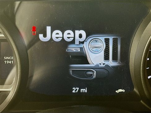 New 2026 Jeep Gladiator Mojave w/ Technology Group image 11