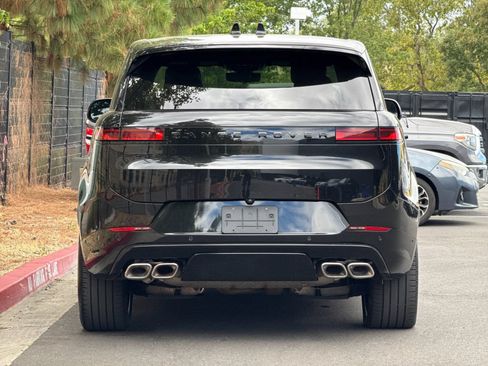Used 2025 Land Rover Range Rover Sport Autobiography AWD/4WD image 5