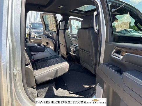 Used 2025 Chevrolet Silverado 3500 High Country w/ High Country Premium Package AWD/4WD image 24