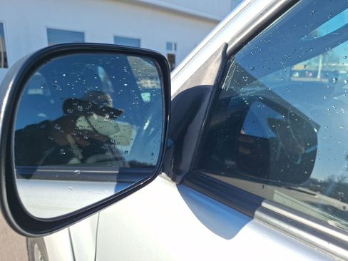 Used 2011 Toyota Tacoma 4x4 Access Cab V6 image 15