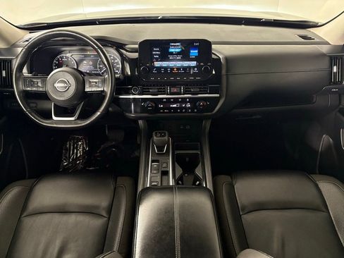 Used 2023 Nissan Pathfinder SL image 31