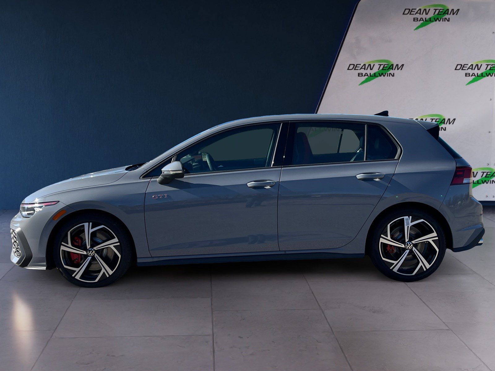 New 2026 Volkswagen GTI SE FWD image 4