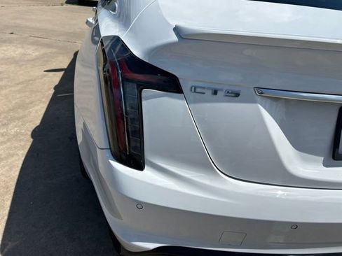 Used 2025 Cadillac CT5 Sport RWD image 5
