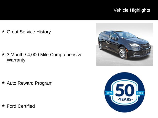 Used 2026 Chrysler Pacifica Limited FWD image 7