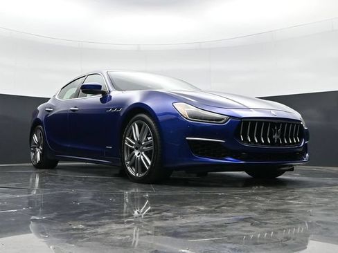 Used 2018 Maserati Ghibli S GranLusso AWD/4WD image 42