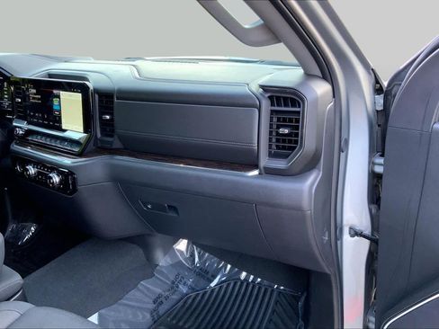 Used 2024 GMC Sierra 1500 Elevation RWD image 18