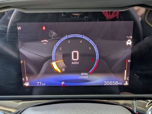 Used 2024 Chevrolet Trax ACTIV w/ Sunroof Package FWD image 17