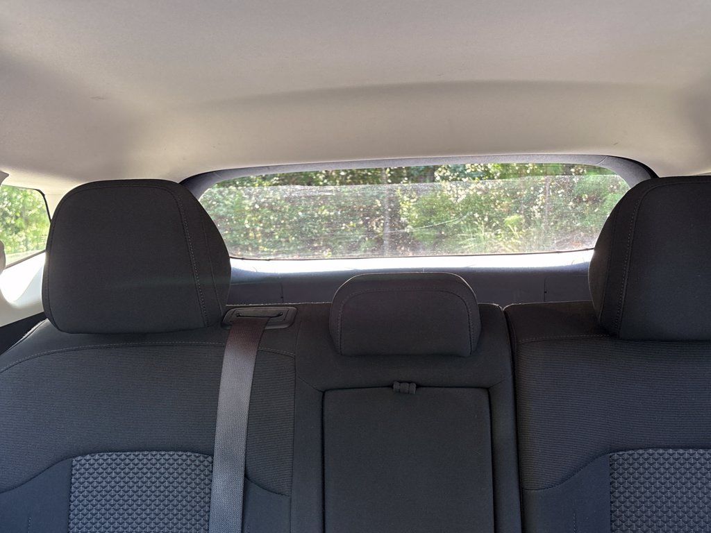 Used 2023 Kia Sportage LX FWD image 15