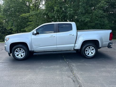 Used 2018 Chevrolet Colorado LT w/ LT Convenience Package RWD image 6