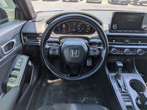 Used 2023 Honda Civic Sport image 15