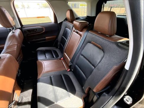 Used 2023 Ford Bronco Sport Outer Banks w/ Tech Package image 19