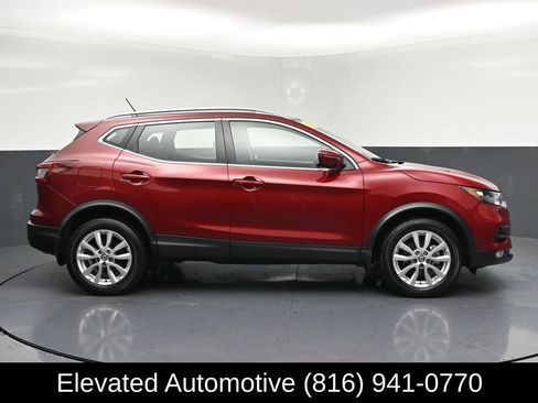 Used 2021 Nissan Rogue Sport SV AWD/4WD image 27