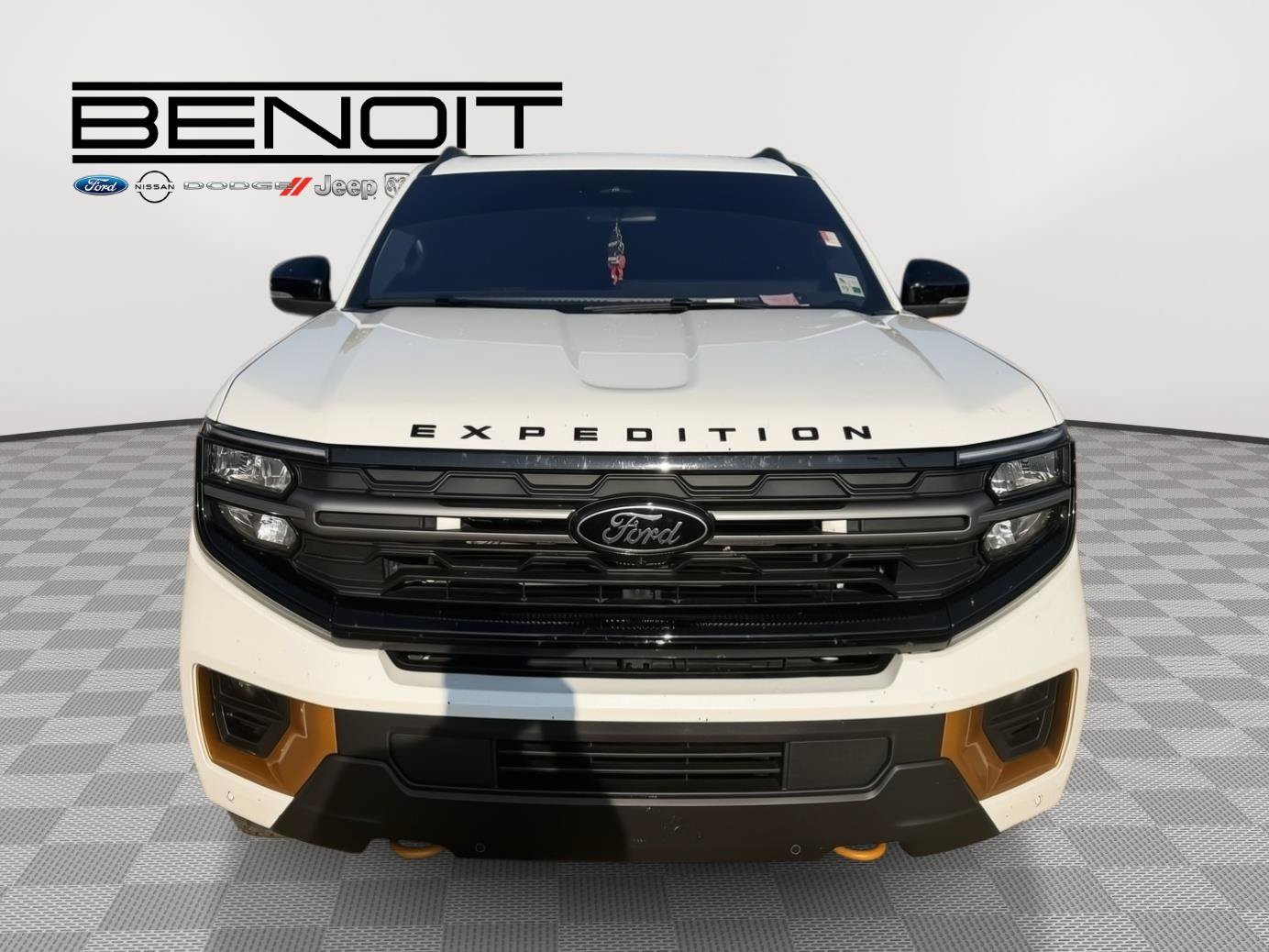 Used 2025 Ford Expedition Tremor AWD/4WD image 8