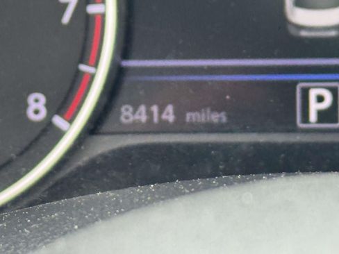 Used 2024 Nissan Sentra SR w/ SR Premium Package FWD image 18