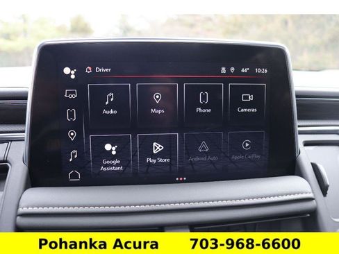 Used 2024 GMC Yukon SLT w/ SLT Premium Package image 13