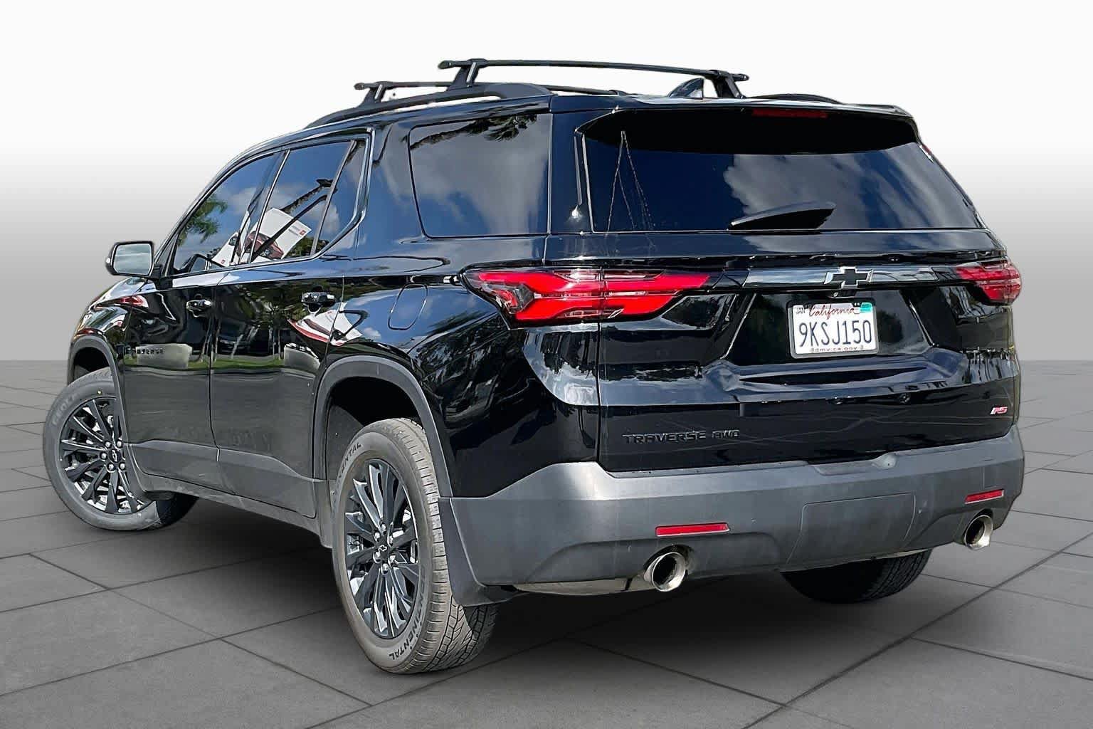 Used 2023 Chevrolet Traverse RS AWD/4WD image 11
