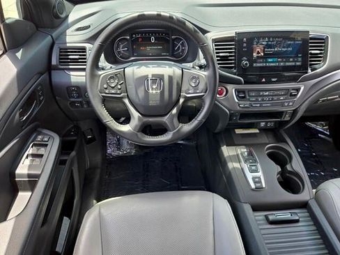 Used 2023 Honda Passport EX-L image 12