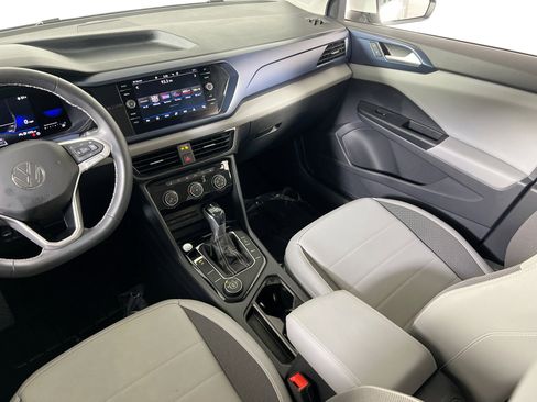 Used 2023 Volkswagen Taos SE image 22